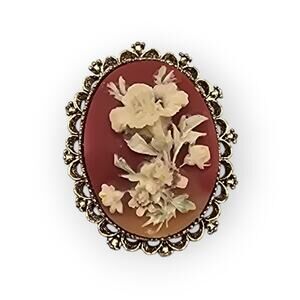 Cameo Floral Vintage Brooch Pendant Signed Gerry's– Filigree Heirloom Style